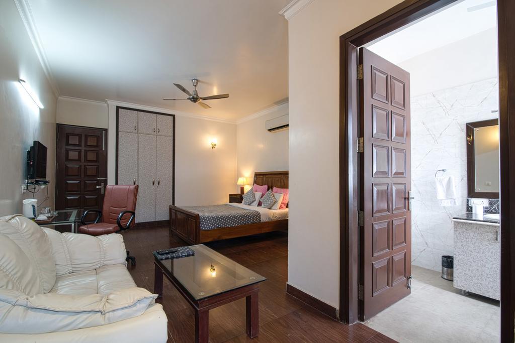 Perch Arbor Suites Gurgaon Esterno foto