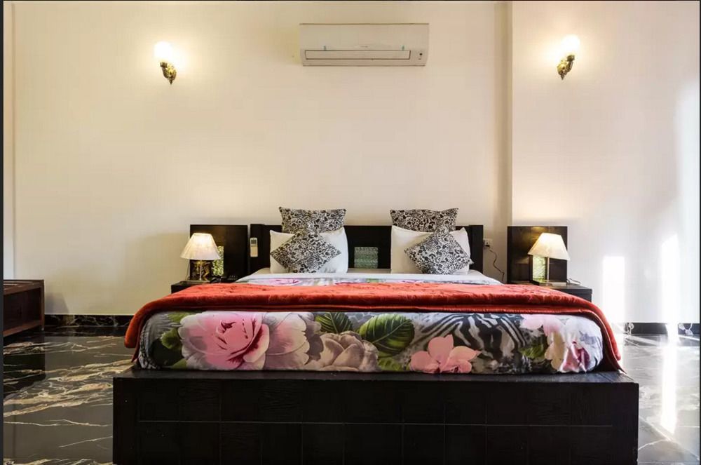 Perch Arbor Suites Gurgaon Esterno foto